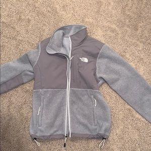 North face Fleece Jacket Women’s small